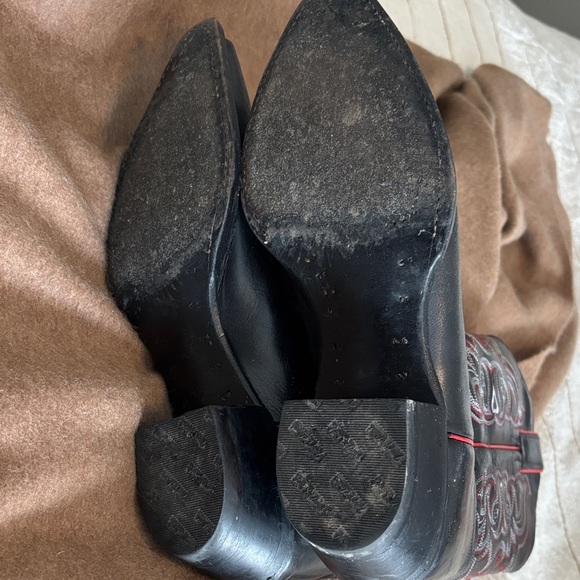 Women’s Vintage Black Leather Western Cowboy Boots with Red Accents - Picture 3 of 5